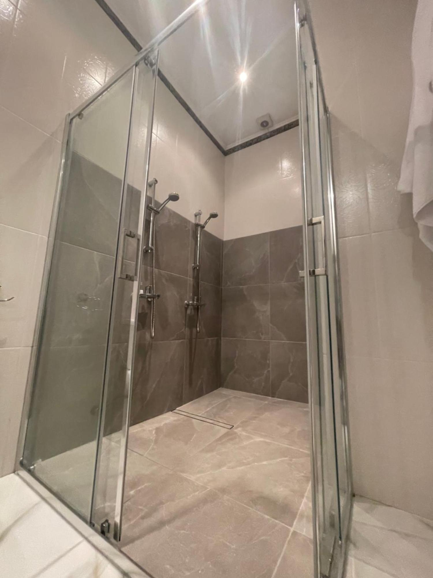 Maestro Sea - View Apartment Larnaca Luaran gambar